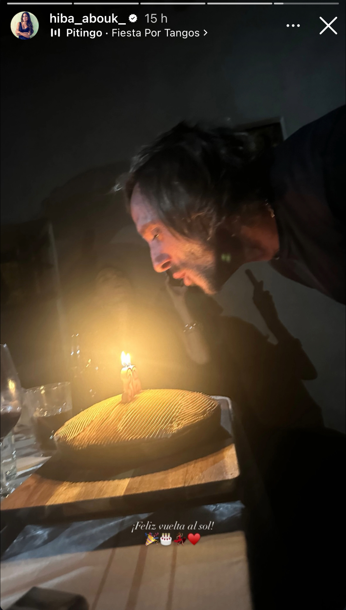 Hiba Abouk comparte una foto de Antonio Revilla en su cumpleaños.