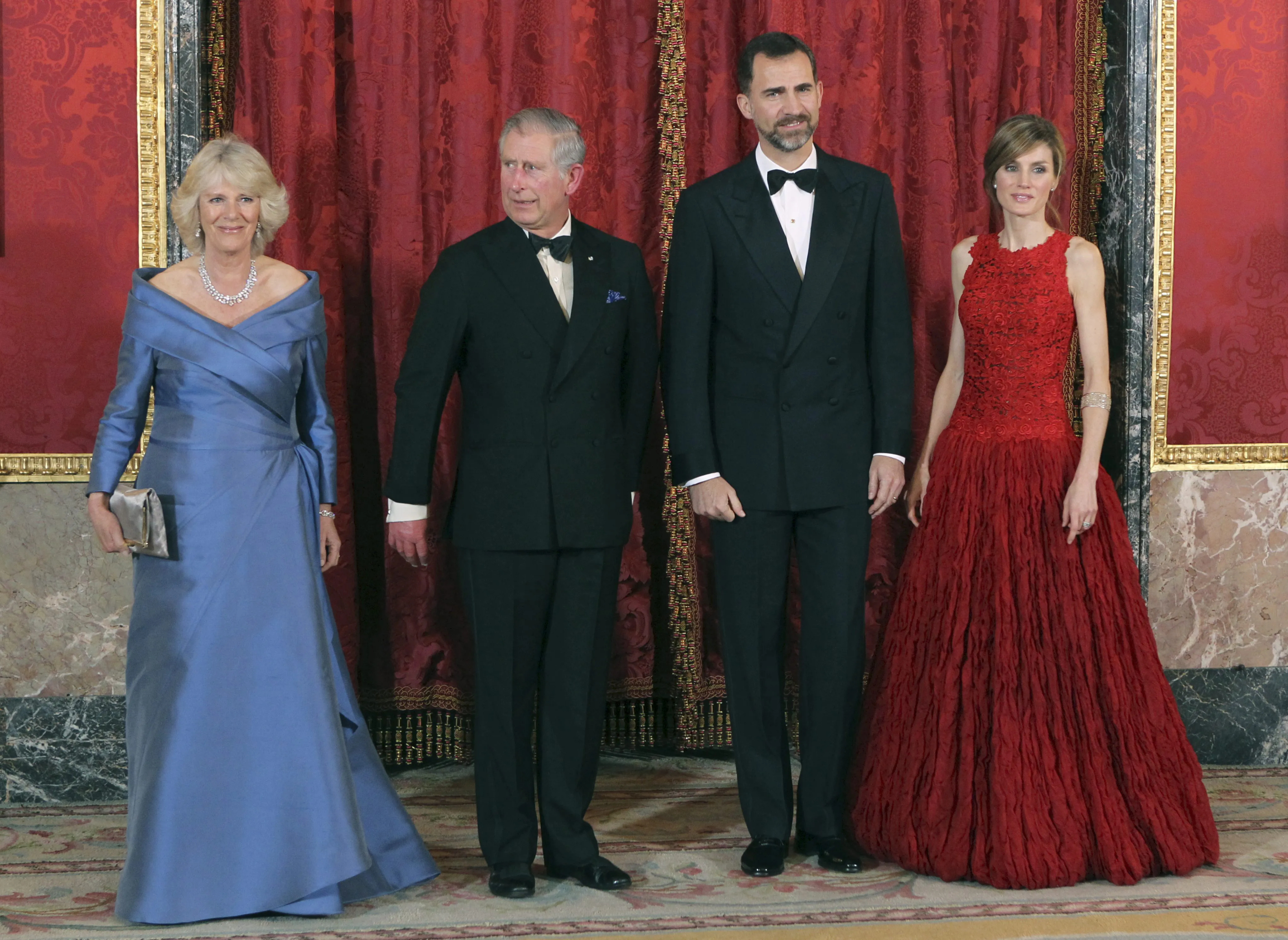 Carlos y Camilla con Felipe y Letizia.