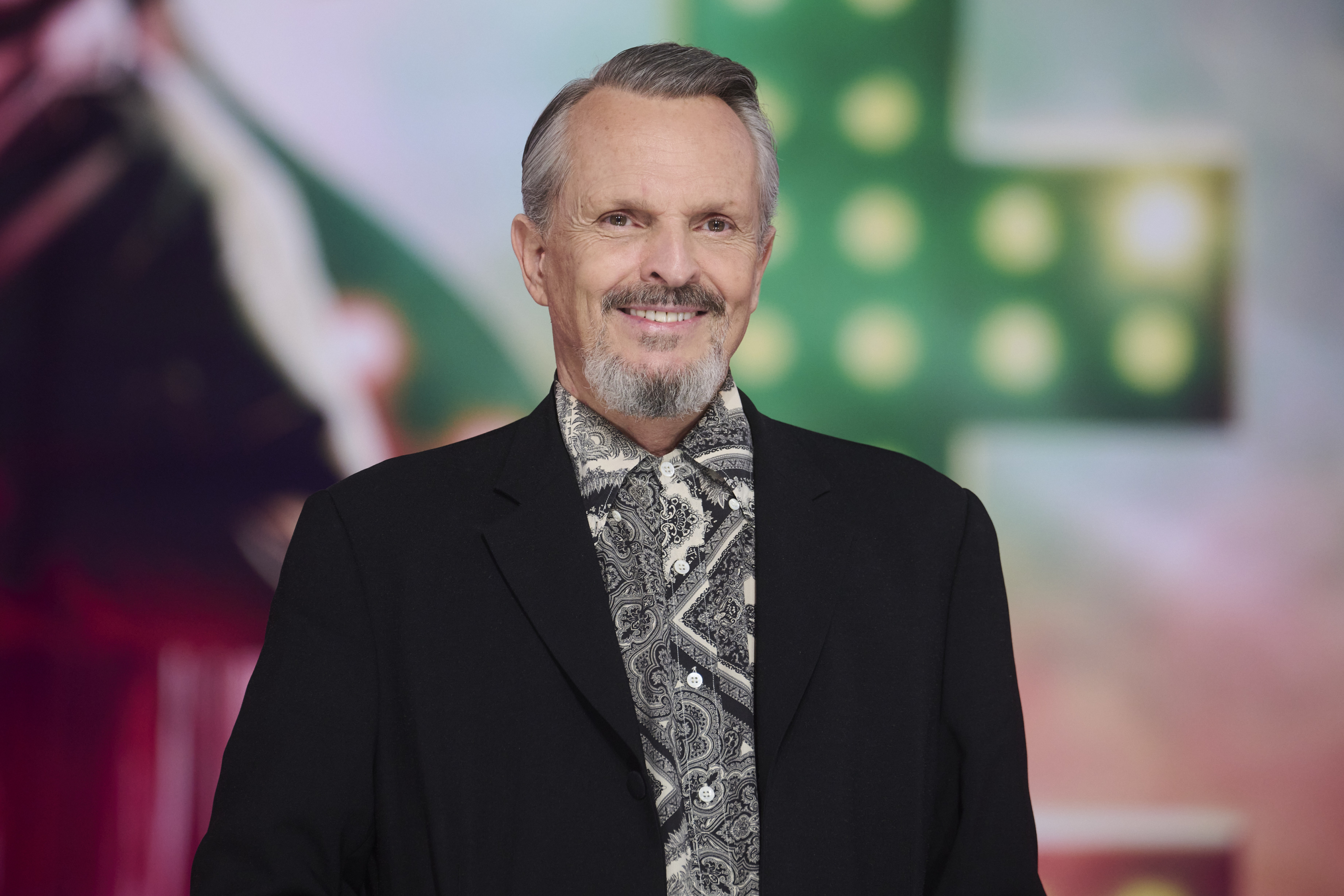 Miguel Bosé, sancionado con una multa de 300.000 euros por negacionista