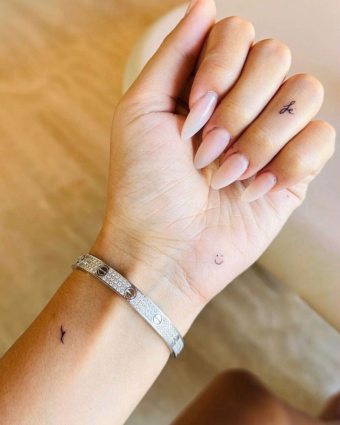 Georgina Rodríguez muestra sus nuevos tatuajes de protección contra el mal de ojo