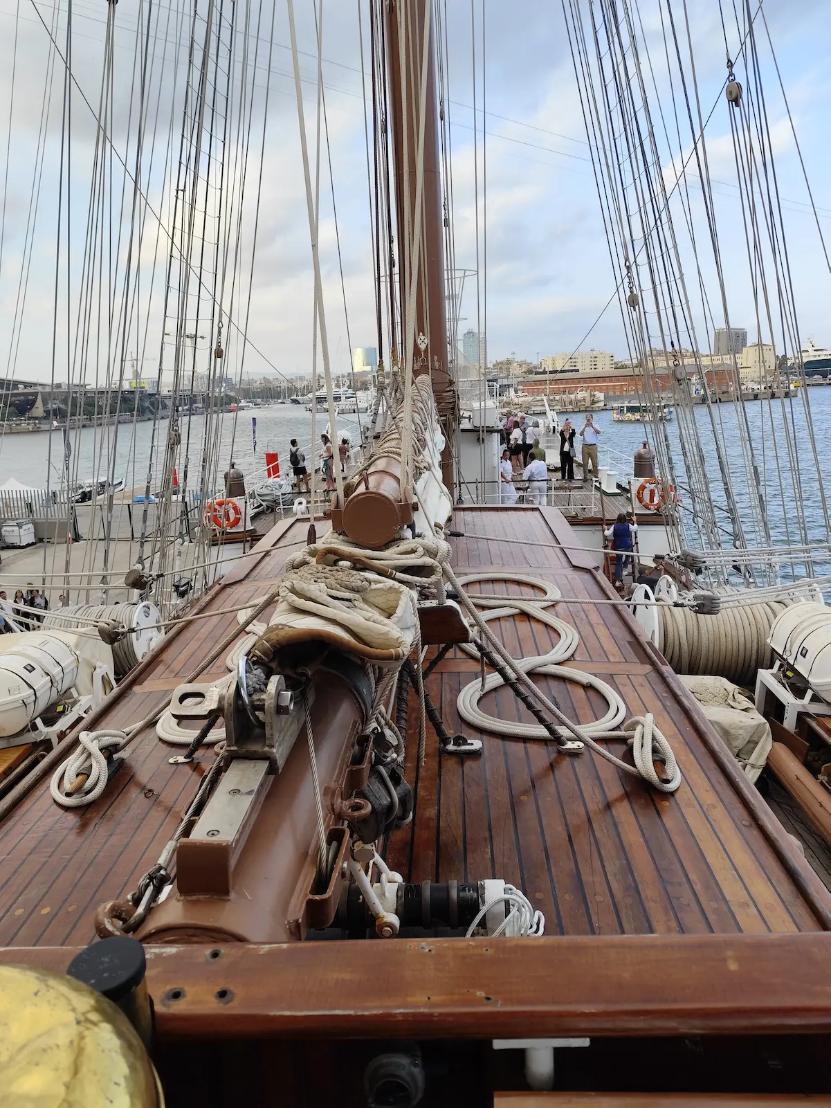 Juan Sebastian ElCano por dentro