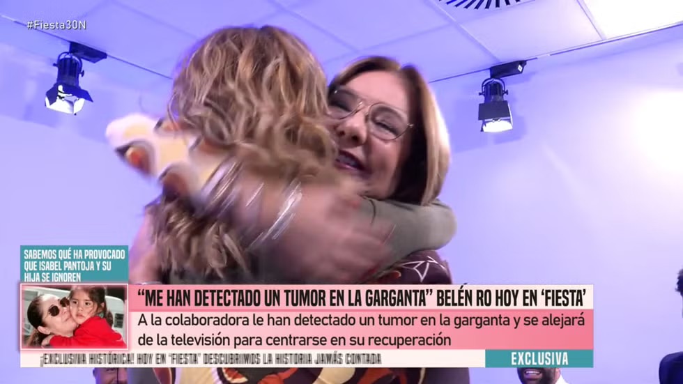 Emma García estaba feliz de que su amiga volviese a estar en plató.