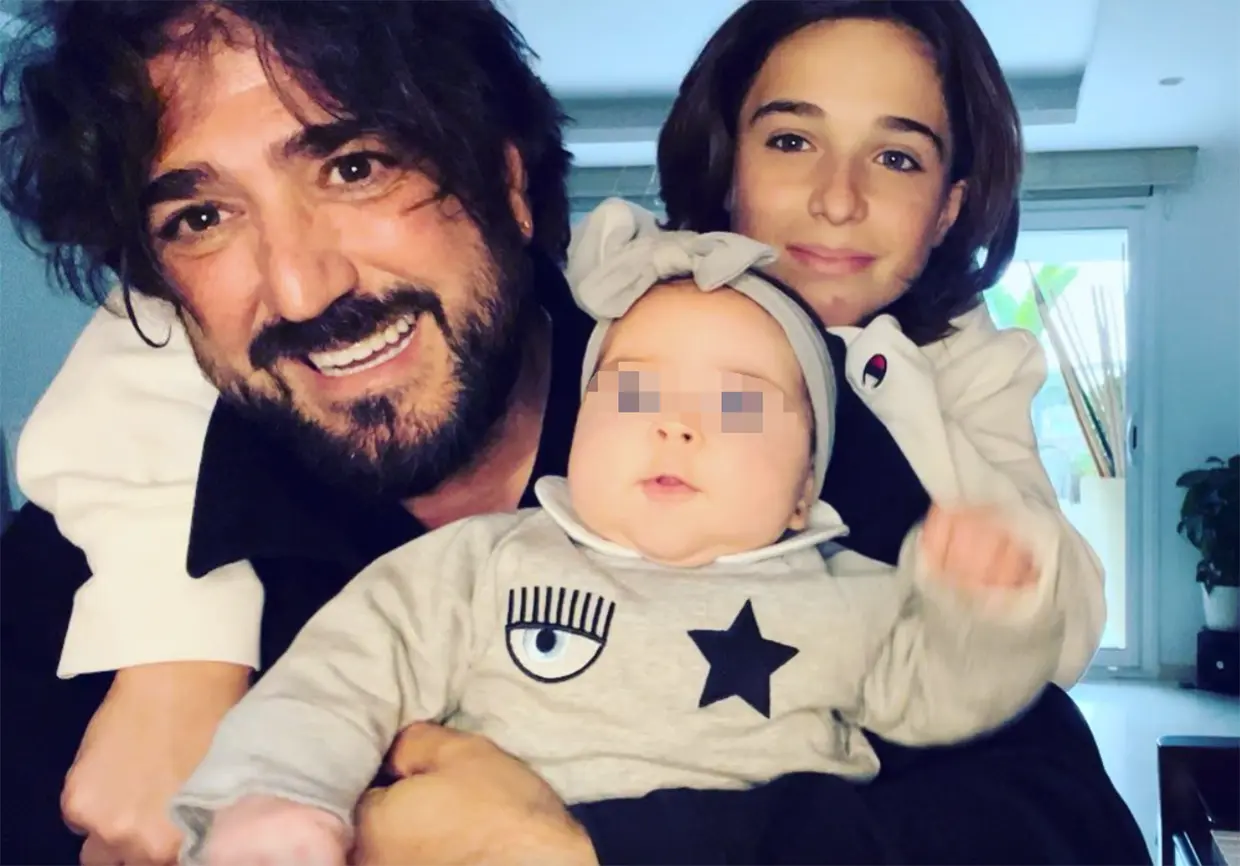 Antonio Orozco y sus hijos