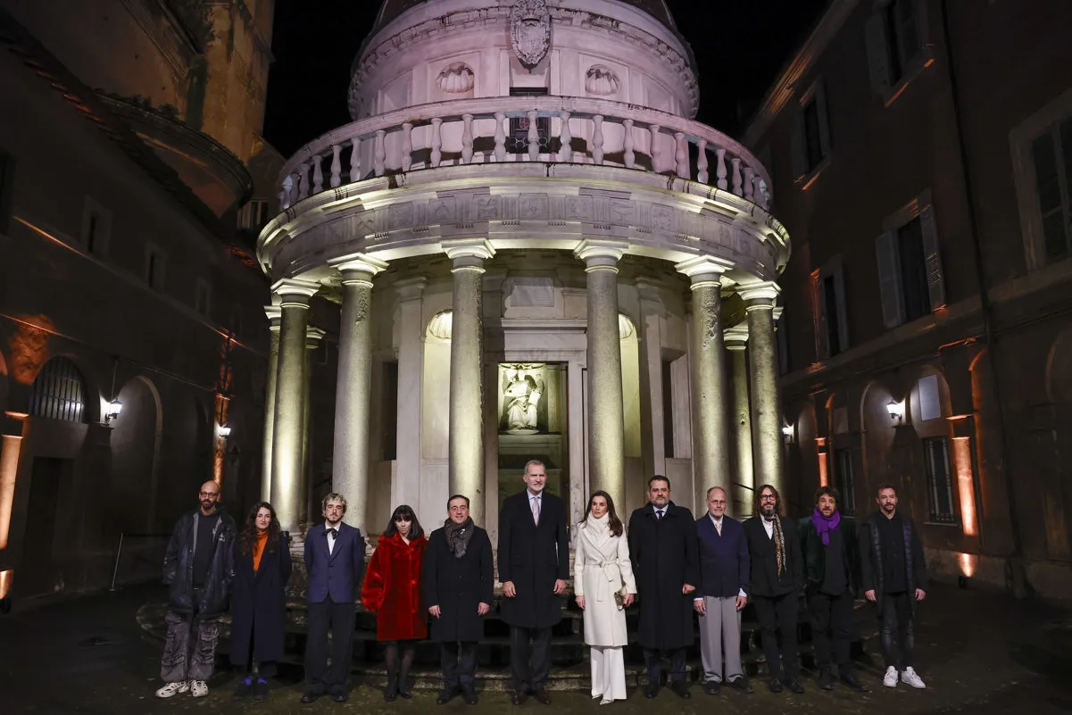 Felipe y Letizia, con la Asociación de Hispanistas Italianos.