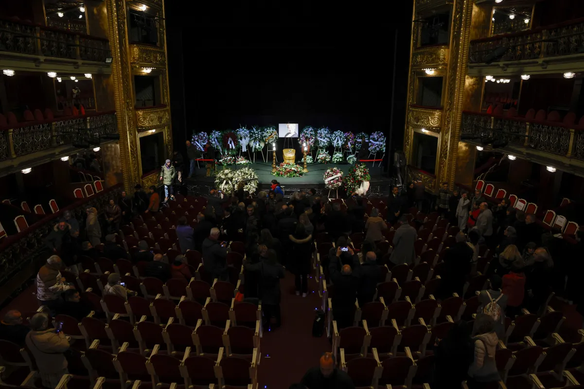 La capilla ardiente de Marisa Paredes.