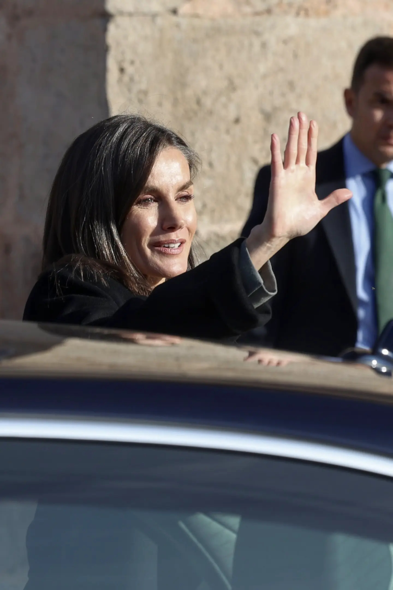 reina letizia homenaje isac andik mango