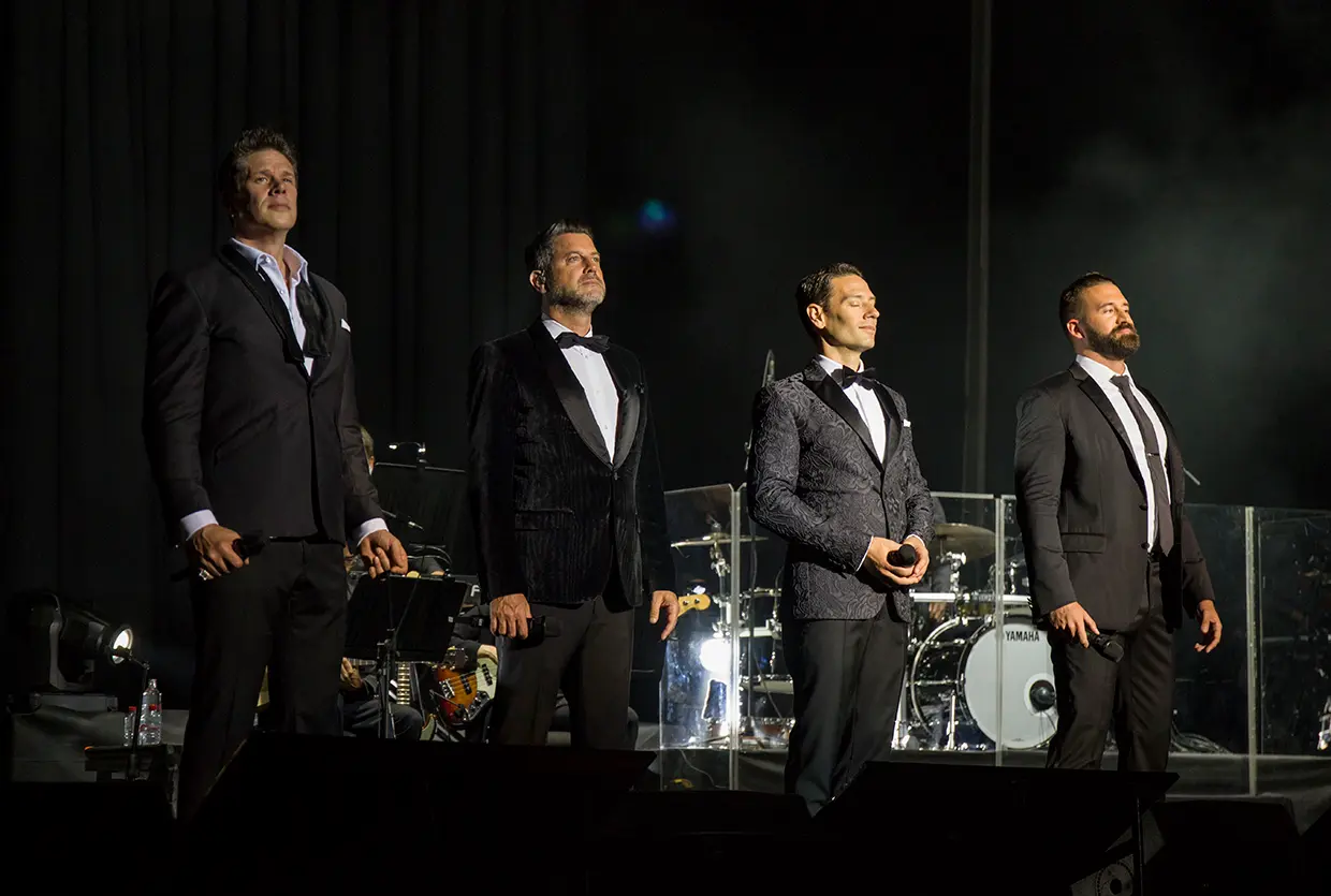 El cuarteto actual de Il Divo, durante un concierto.