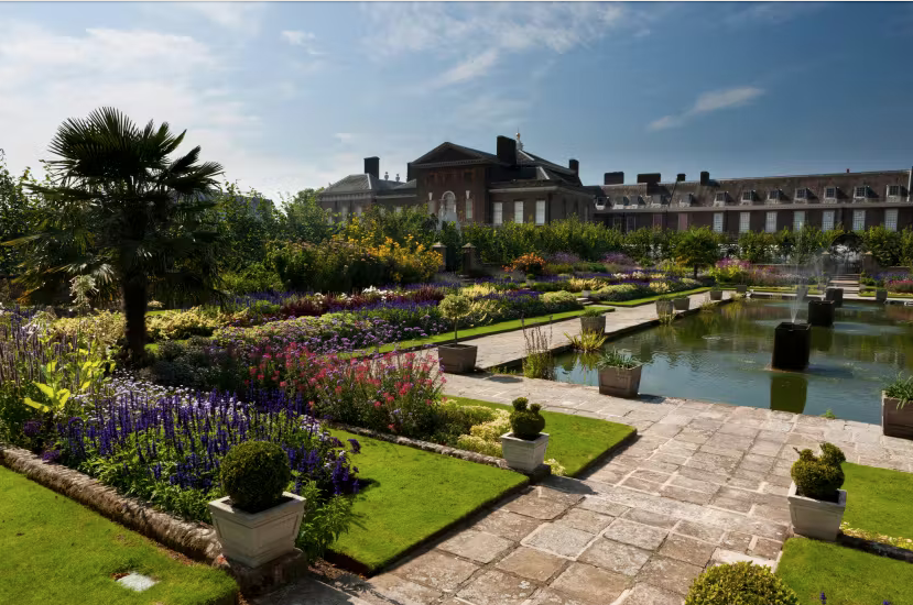 Así es por dentro el Palacio de Kensington, el hogar de la familia real británica