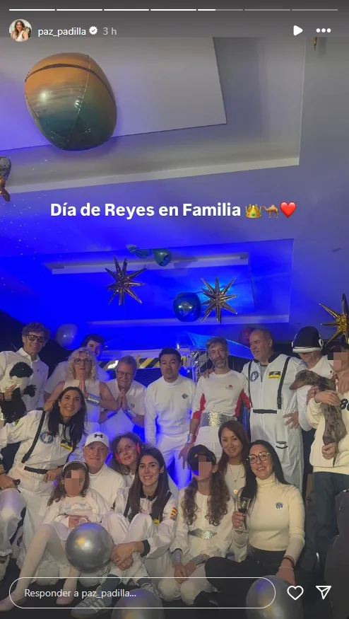 Paz Padilla y Anna Ferrer en su Día de Reyes 2025 con su casa decorada del espacio, vestidas de astronautas