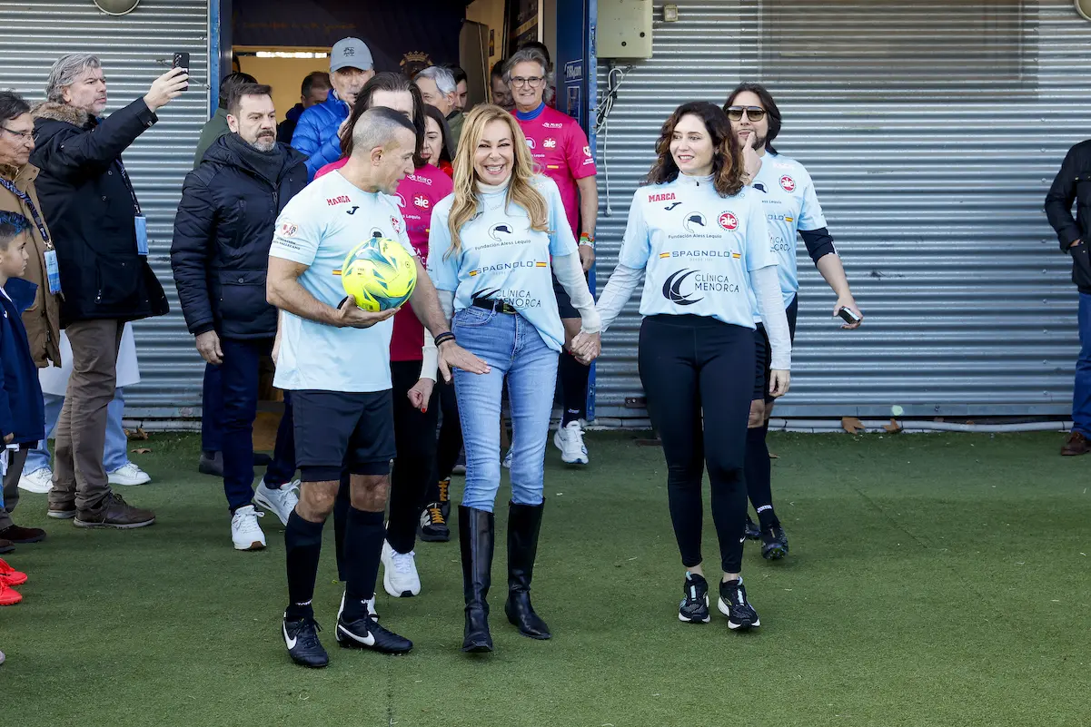 Ana Obregón Alessandro Lequio partido benéfico