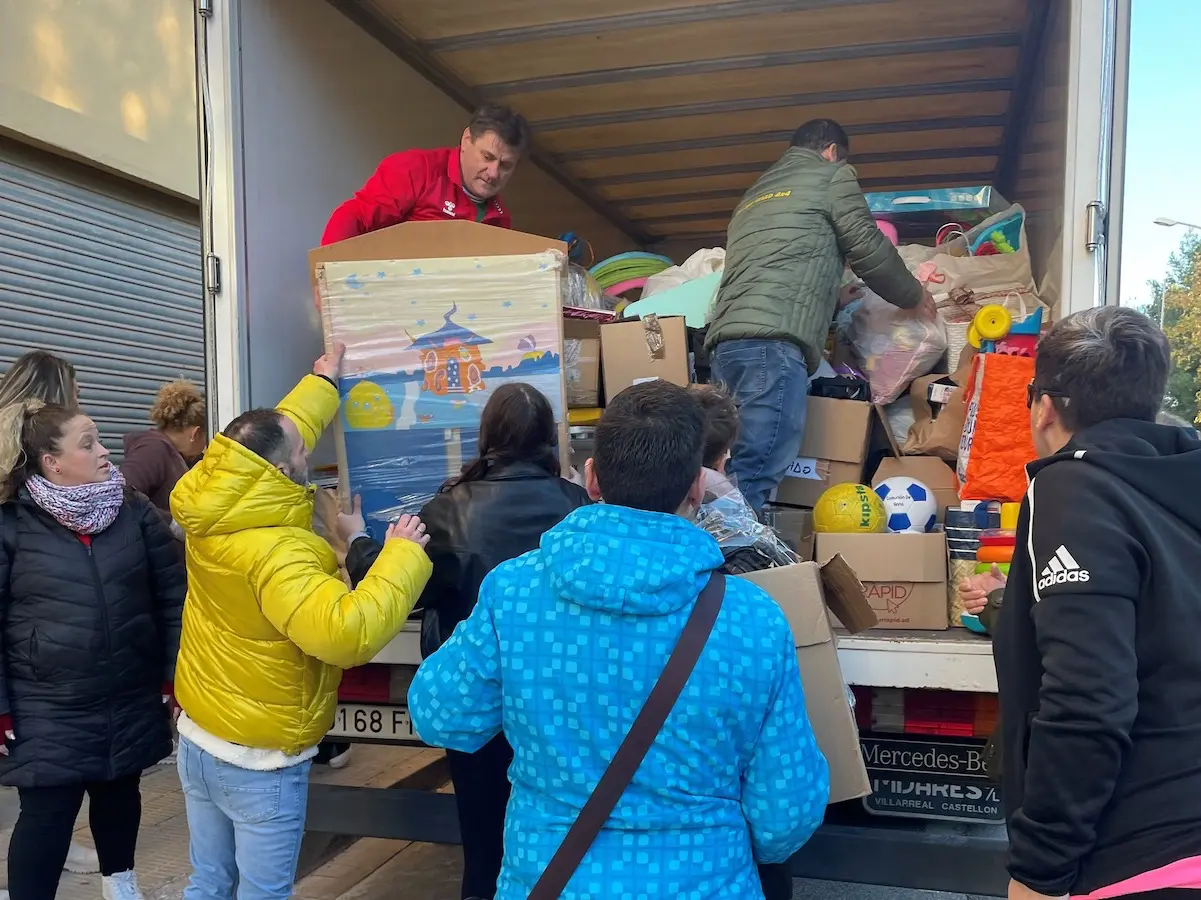 DANA VOLUNTARIOS NAVIDADES