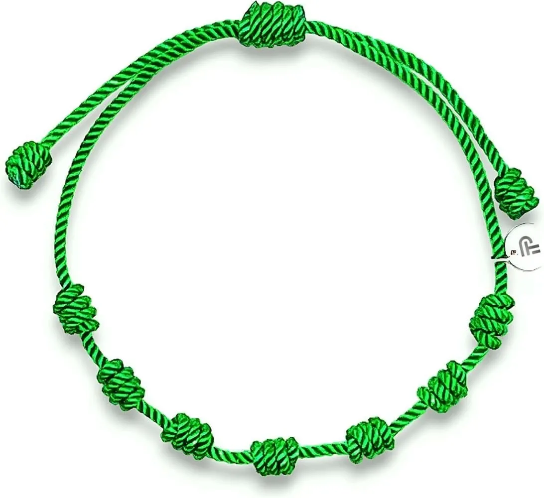 Pulsera verde de 7 nudos.