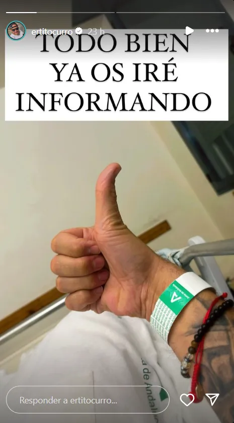 Curro, el novio de María Jesús Ruiz, comparte una imagen en el hospital tras su ictus