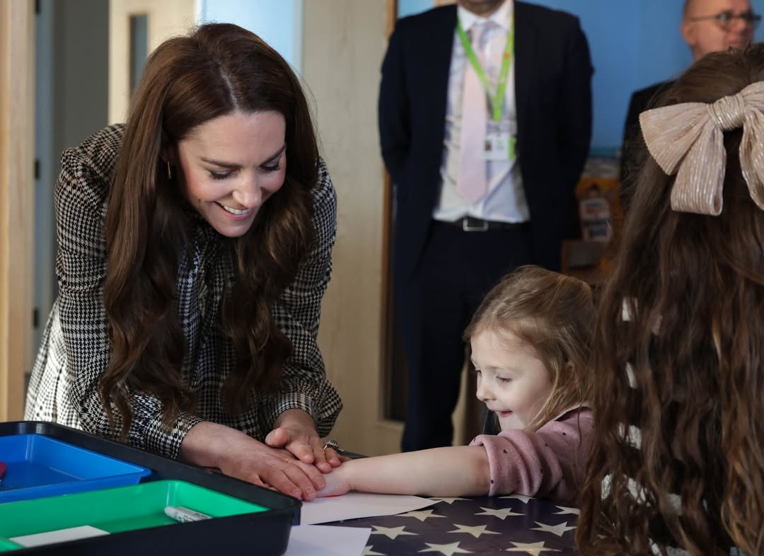 Kate Middleton realiza una emotiva visita siguiendo los pasos de Lady Di