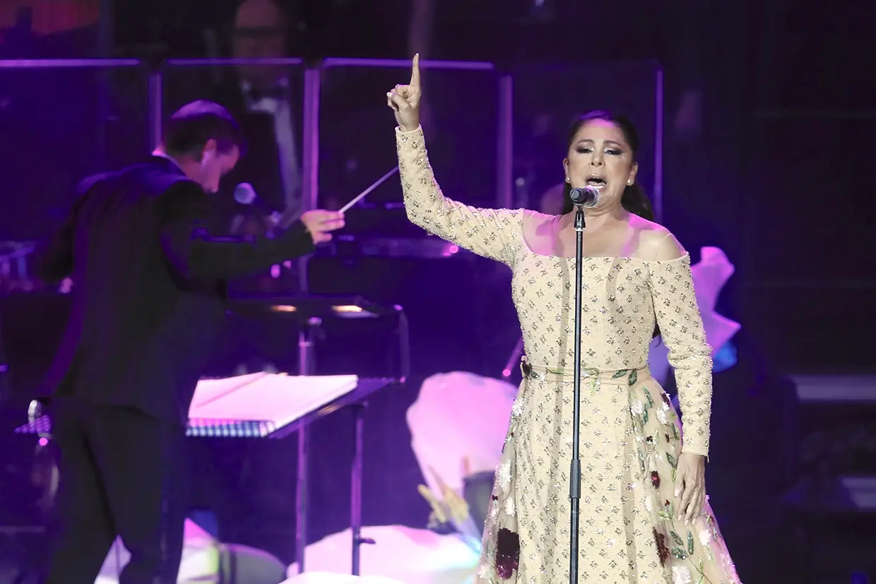 Isabel Pantoja durante un concierto.