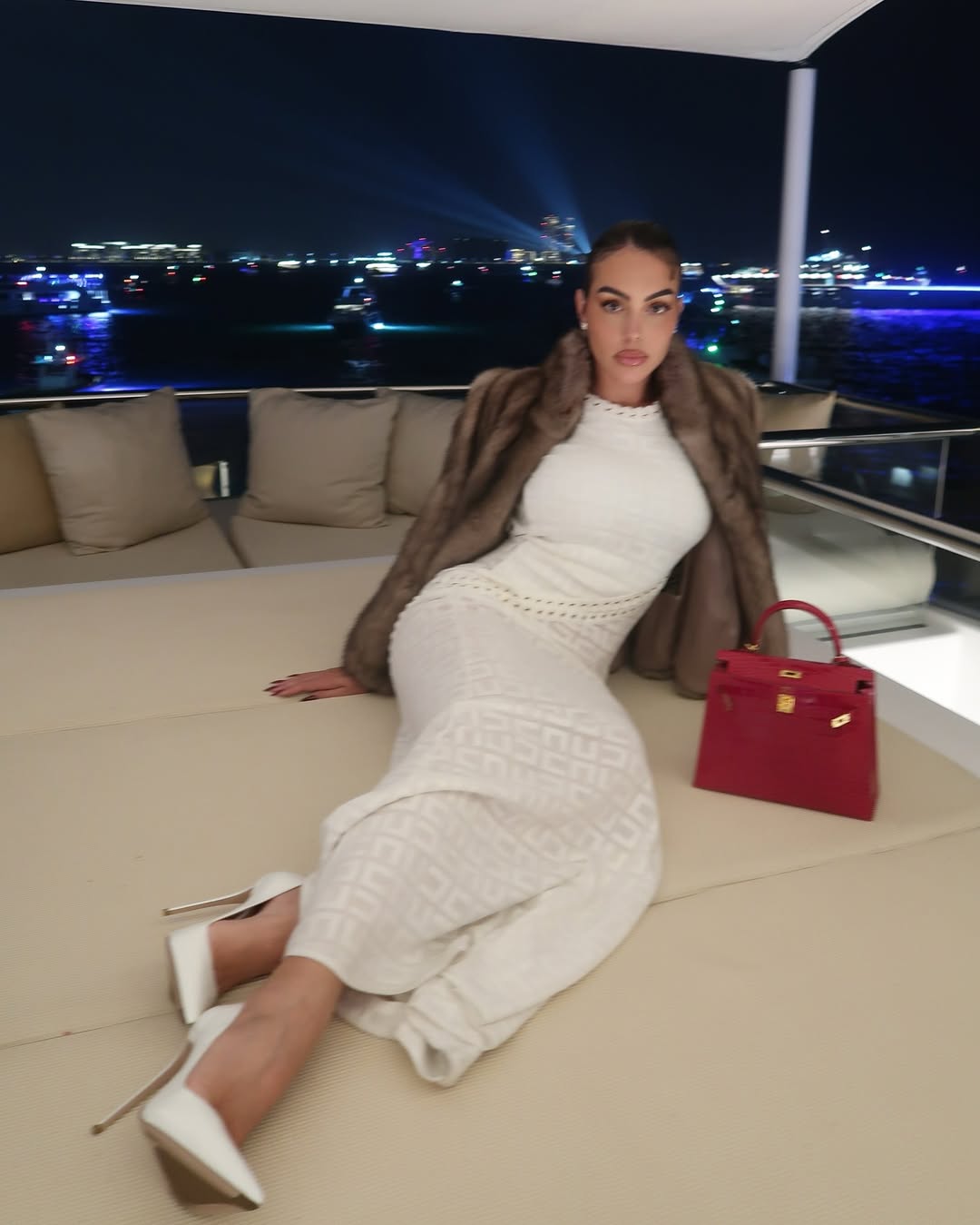 Cristiano Ronaldo cumple 40 años: sus mejores fotos con Georgina y sus hijos en su nueva vida de lujo en Dubai