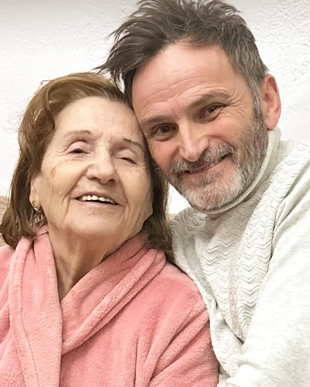 Fernando Tejero y su madre, Maruja.