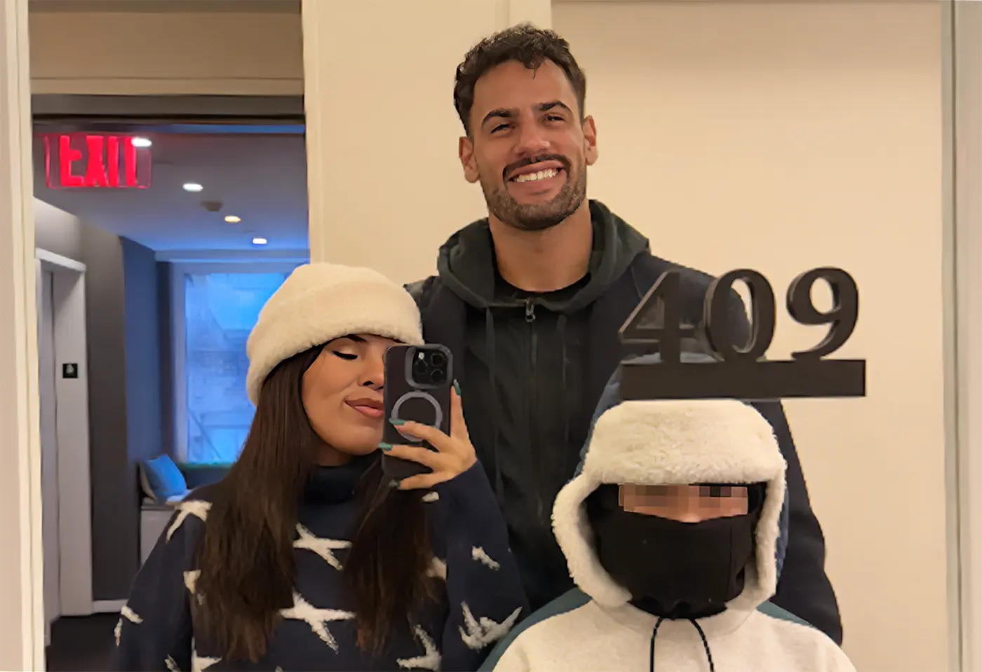 Isa Pantoja y Asraf Beno, muy felices con Albertito.