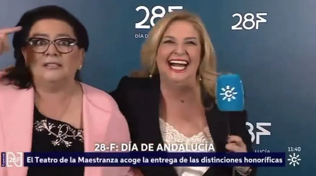 María del Monte le hace la cobra a Inma Casal.