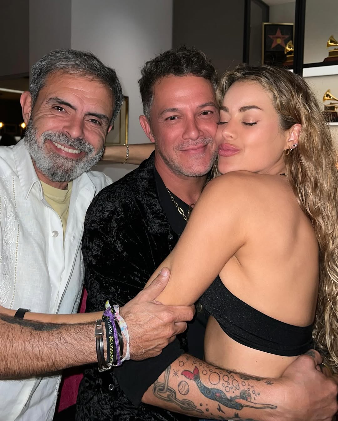 Candela Márquez celebra sus 37 años con una fiesta mexicana y junto a Alejandro Sanz: las mejores fotos