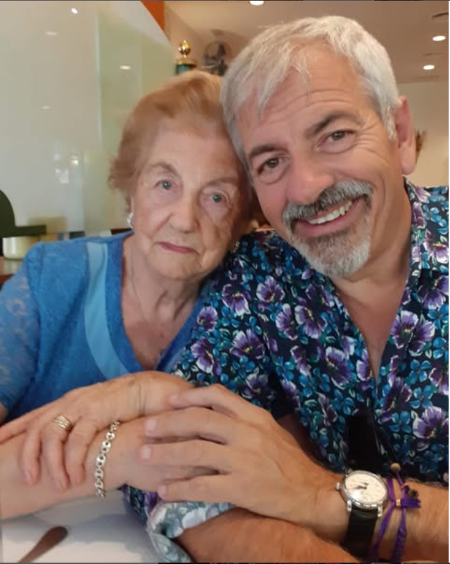 Carlos Sobera: la preciosa relación que tiene con su madre de 97 años