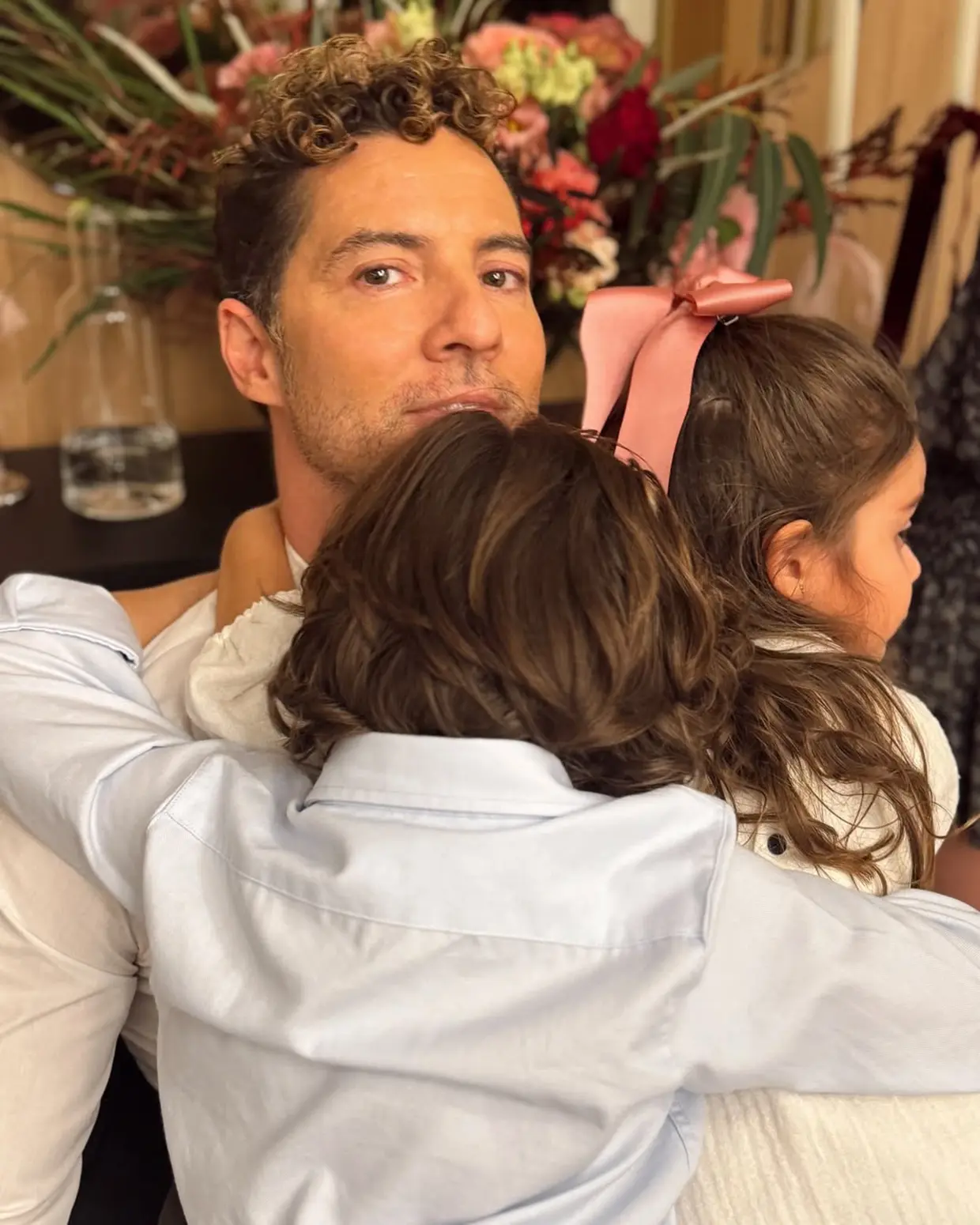 David Bisbal con sus hijos