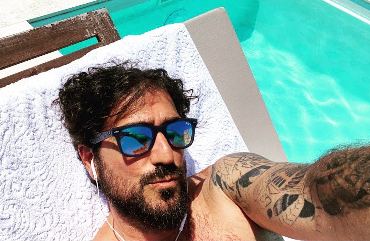 Antonio Orozco Disfruta Del Verano Antes De Estrenar Su Nuevo Disco