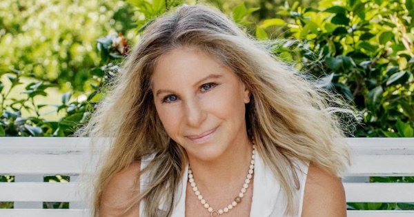 Actress Barbra Streisand looks stunning at 80